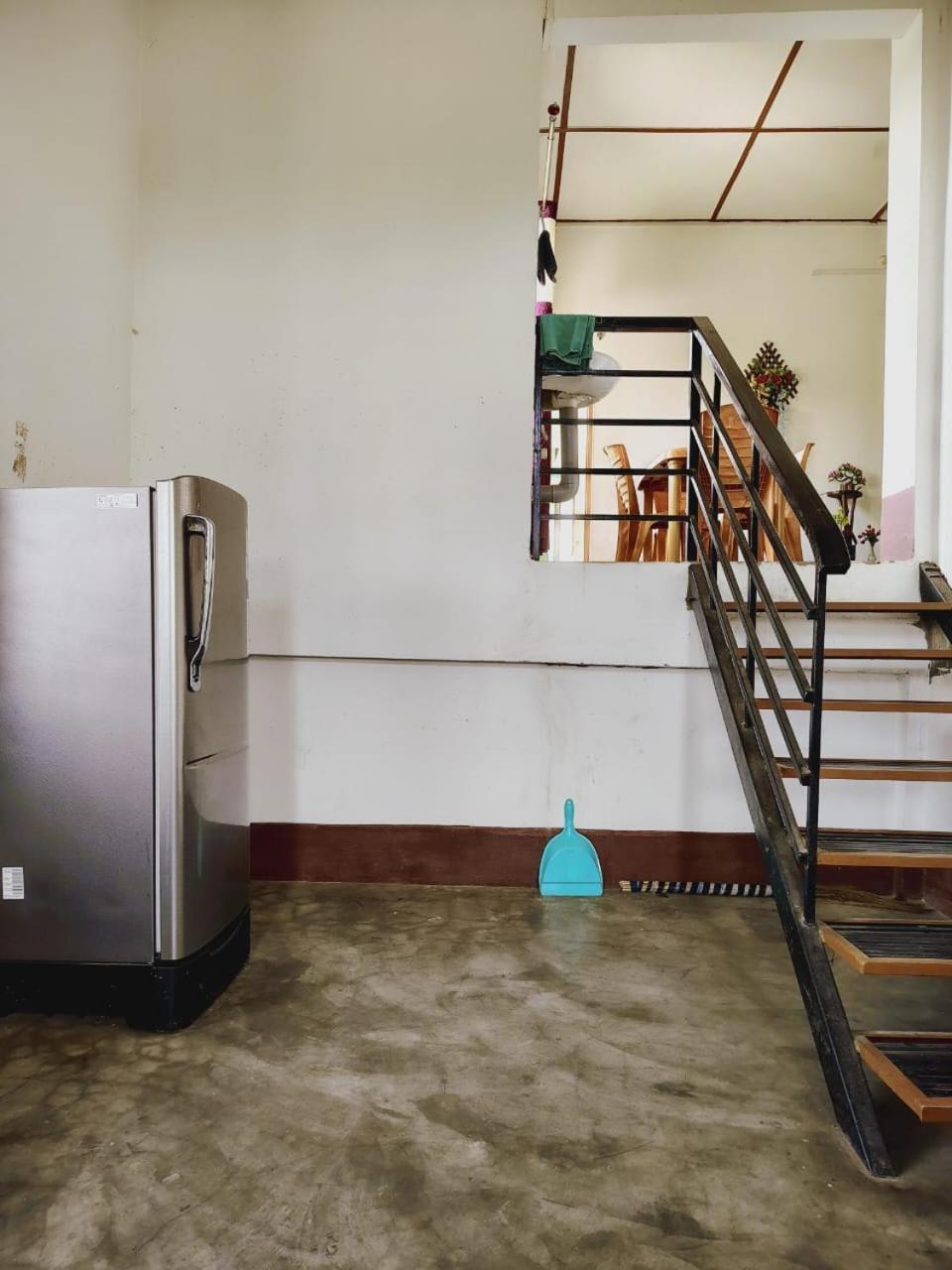 Gayatri Homestay Dibrugarh Esterno foto